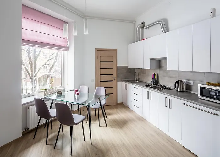 площа святого теодора 13 Apartment Lviv